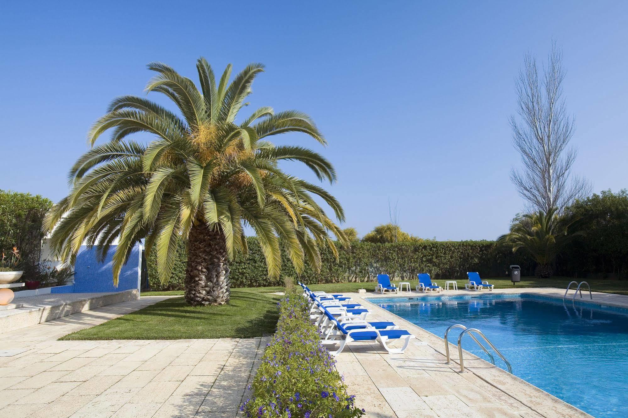 Hotel Ibis Faro Algarve מראה חיצוני תמונה
